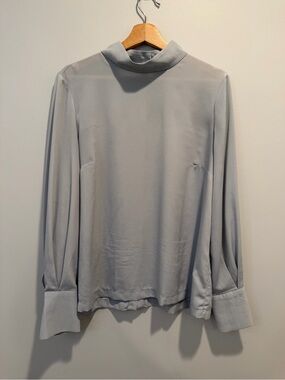H&M Light Gray Mock Neck Blouse